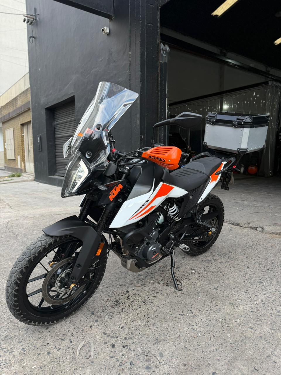 KTM